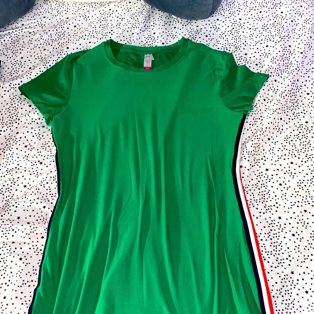 Green bodycon dress. Never worn!